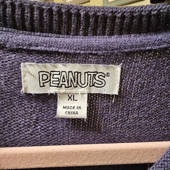 Peanuts Navy Blue Knit Sweater, SZ XL - Picture 3 of 5